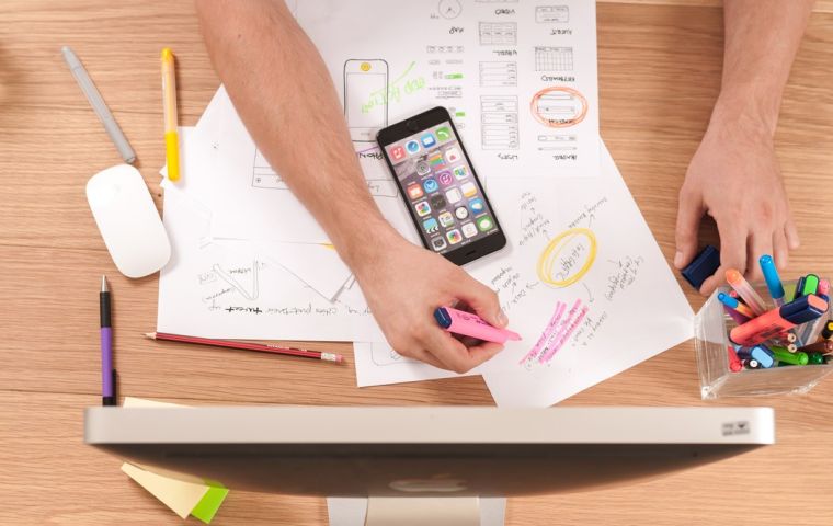 Design, UI și UX